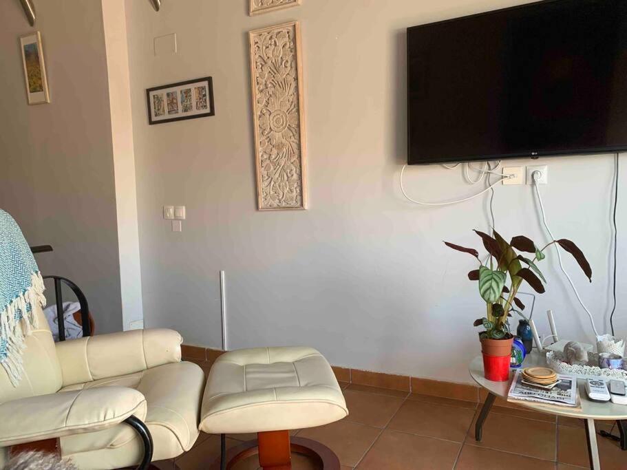 Preciosa Casa En Vilajoyosa Con Vistas Al Mar En Las Casas Colgantes Del Casco Antiguo Villajoyosa Kültér fotó