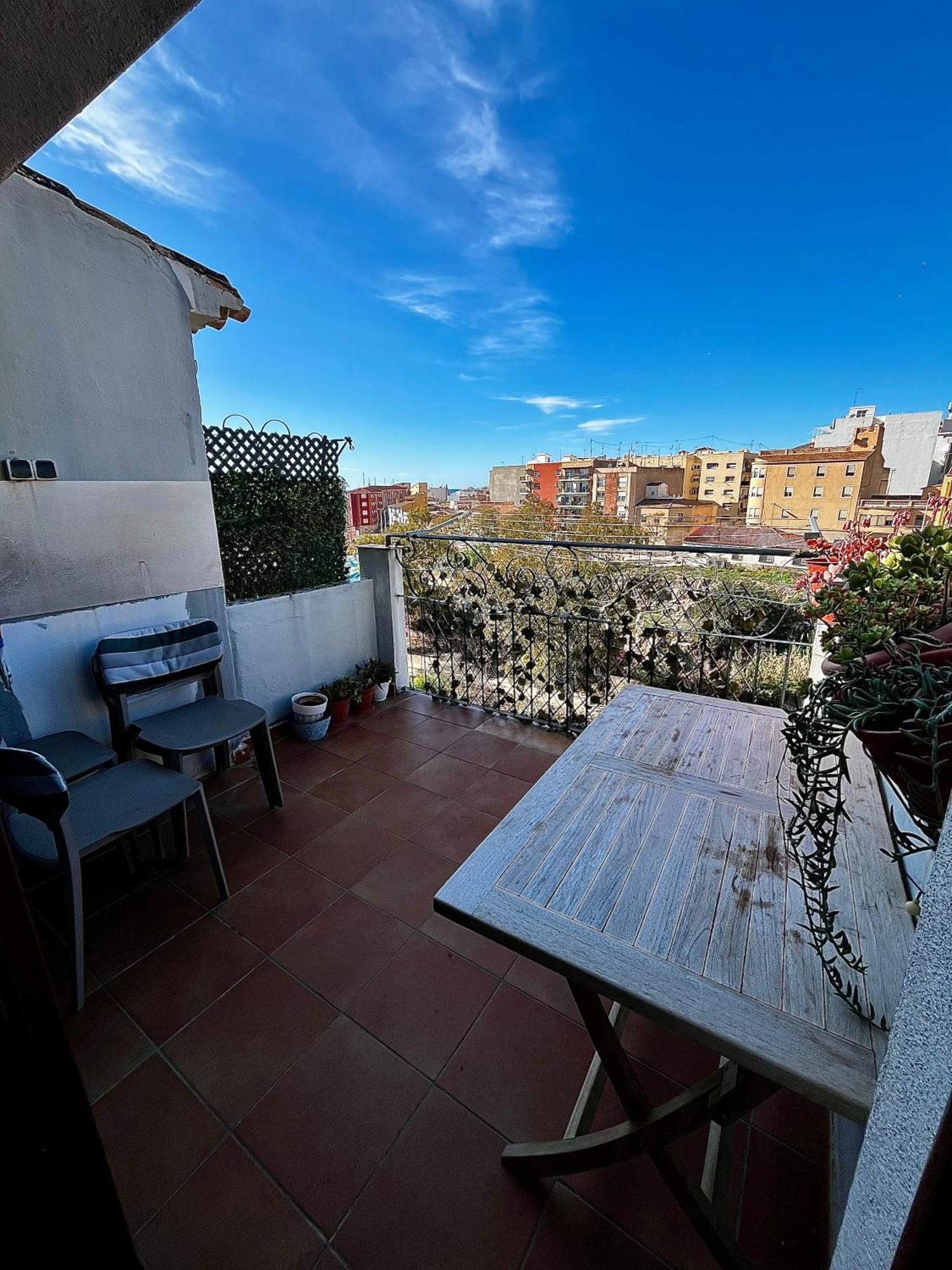 Preciosa Casa En Vilajoyosa Con Vistas Al Mar En Las Casas Colgantes Del Casco Antiguo Villajoyosa Kültér fotó